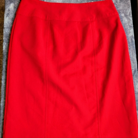 Worthington Pencil Skirt Womens 6 Classic Red A Line Lined Zipper Rayon - Picture 1 of 12